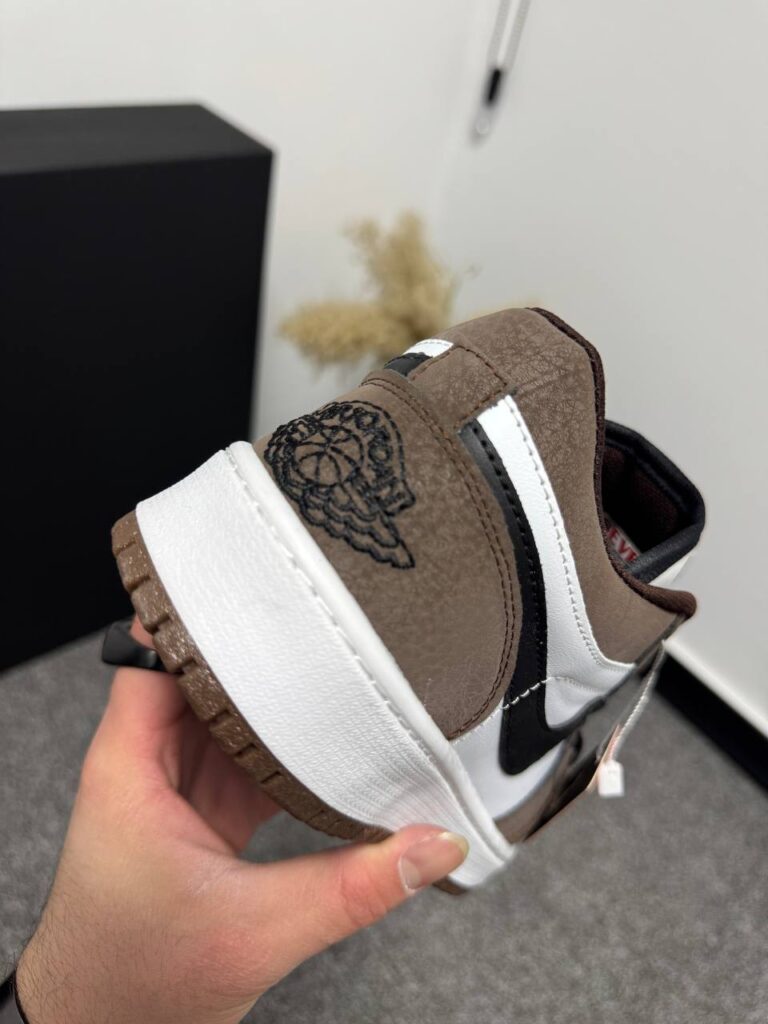 کتونی جردن 1