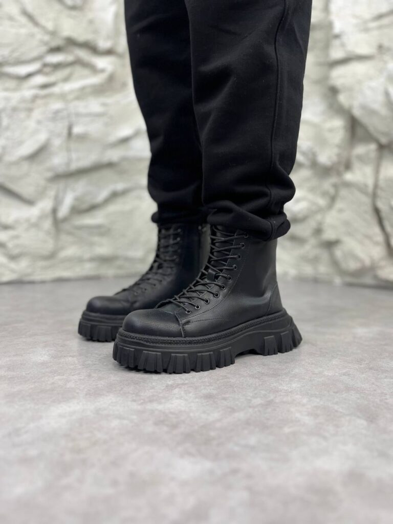 بوت چرم برشکا